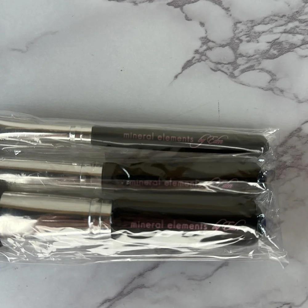 Mineral Elements by Eden Makeup Brush Kit